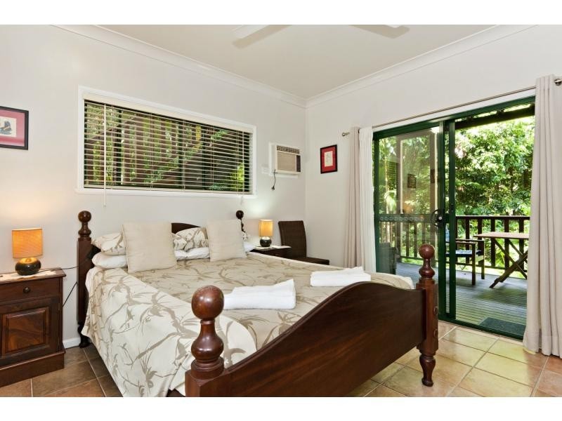 11-15 ‘Red Mill House’ Stewart Street, Daintree QLD 4873