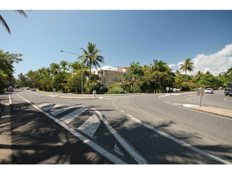 10 ‘Port Douglas Apartments’, Macrossan Street, Port Douglas QLD 4877