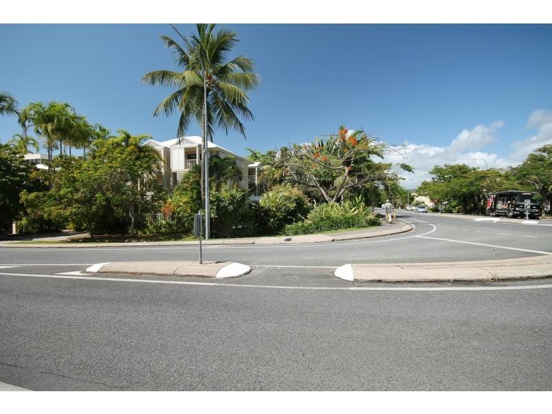 10 ‘Port Douglas Apartments’, Macrossan Street, Port Douglas QLD 4877