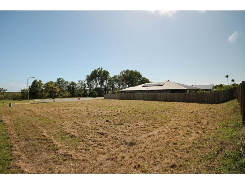 20 Lou Prince Drive, Cooya Beach QLD 4873