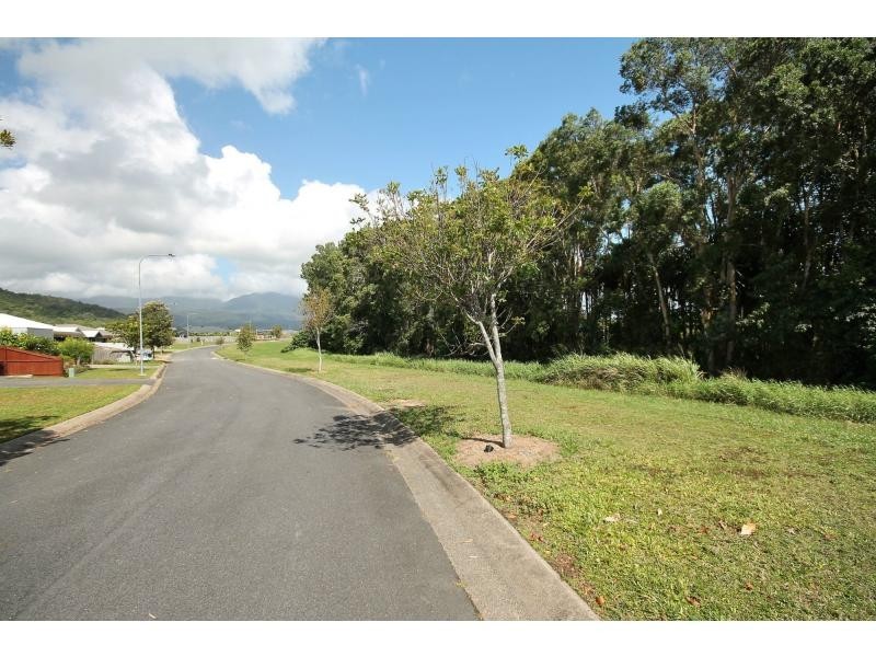 20 Lou Prince Drive, Cooya Beach QLD 4873