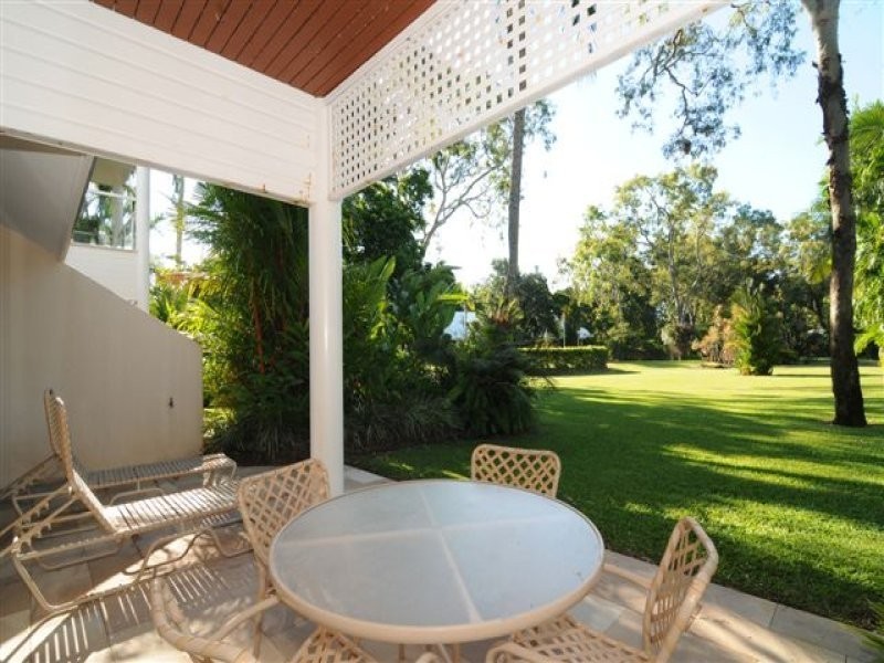 104 Bougainvillea Way South, Port Douglas QLD 4877