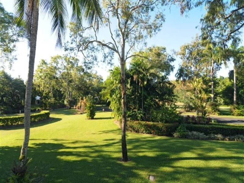 104 Bougainvillea Way South, Port Douglas QLD 4877