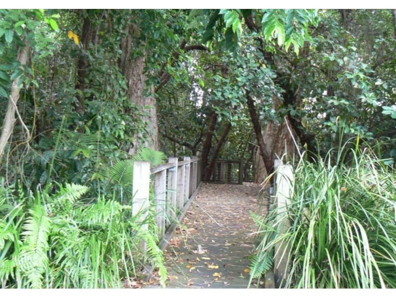 Lot 8 Beachfront Mirage, Port Douglas QLD 4877