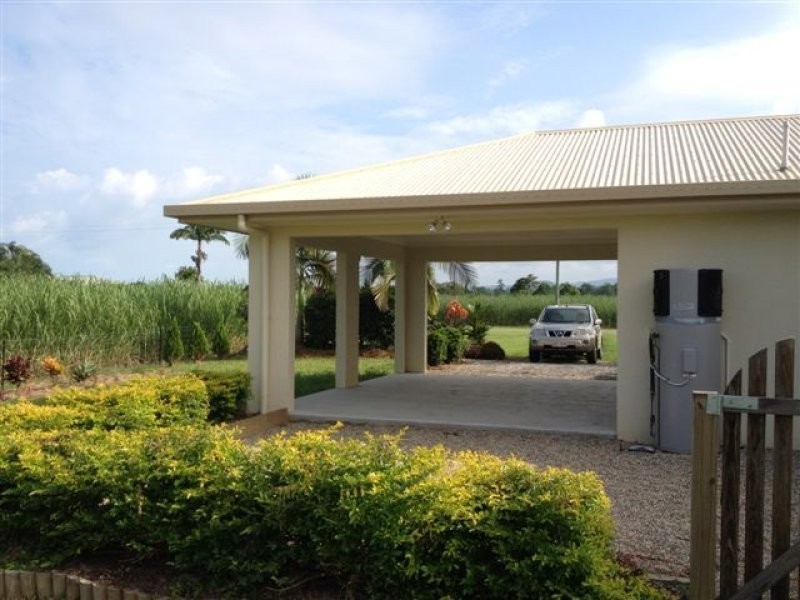 7 Rutherford Street, Miallo QLD 4873