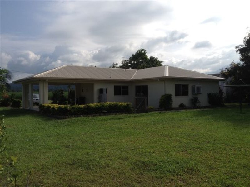 7 Rutherford Street, Miallo QLD 4873