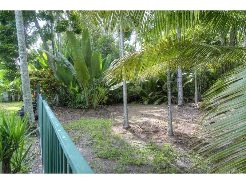 5 Cowrie Street, Port Douglas QLD 4877