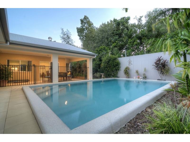 15 Dulku Close, Port Douglas QLD 4877