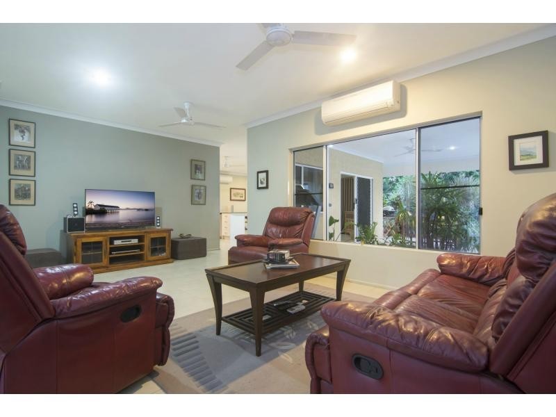 15 Dulku Close, Port Douglas QLD 4877