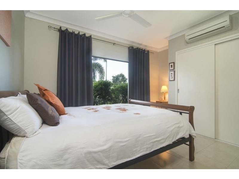 15 Dulku Close, Port Douglas QLD 4877