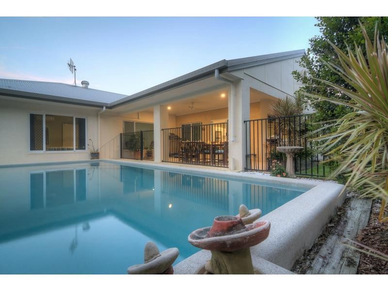 15 Dulku Close, Port Douglas QLD 4877