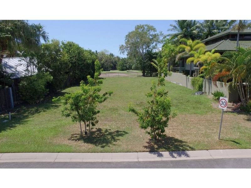 Lot 8 Cocos Palm ‘Beachfront Mirage’ Close, Port Douglas QLD 4877