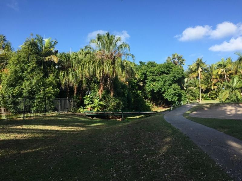 Lot 8 Cocos Palm ‘Beachfront Mirage’ Close, Port Douglas QLD 4877