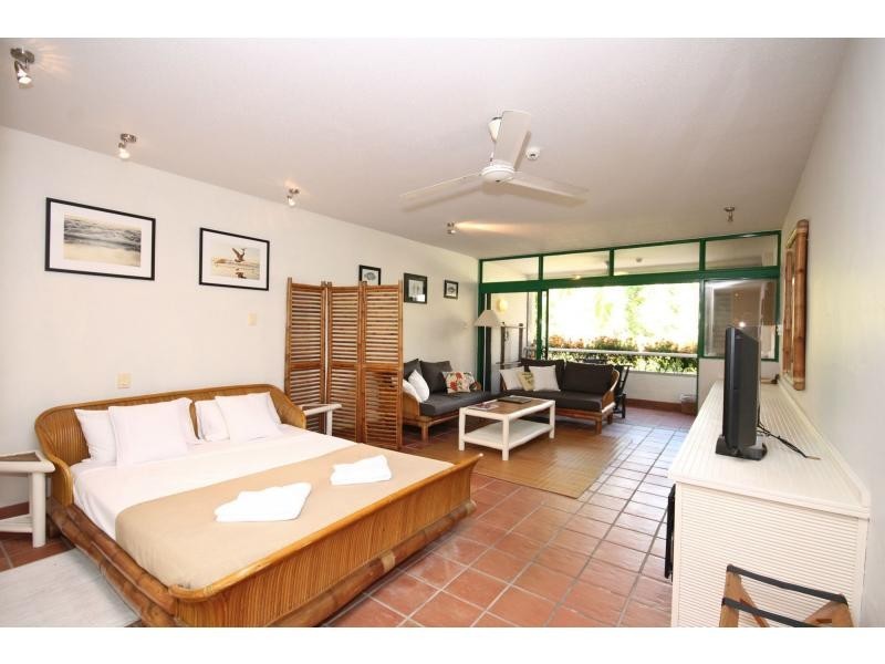 Unit 210/2 Macrossan Street, Port Douglas QLD 4877
