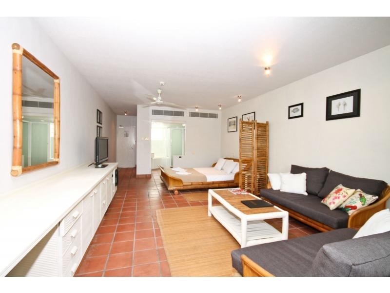 Unit 210/2 Macrossan Street, Port Douglas QLD 4877