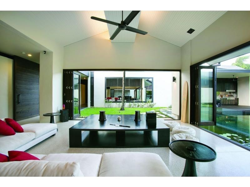 52 COCOS PALM CLOSE , Beachfront Mirage, Port Douglas QLD 4877