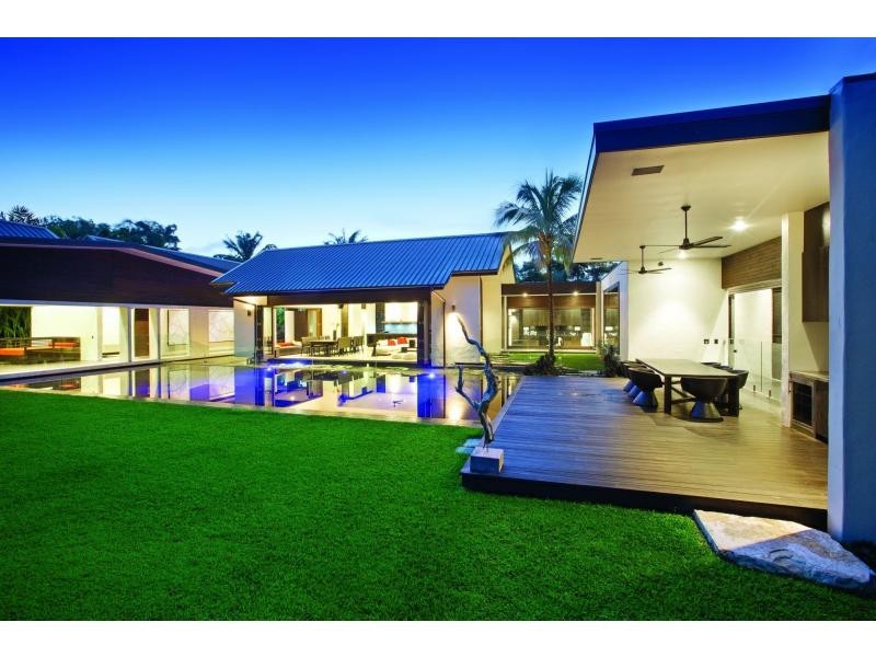 52 COCOS PALM CLOSE , Beachfront Mirage, Port Douglas QLD 4877