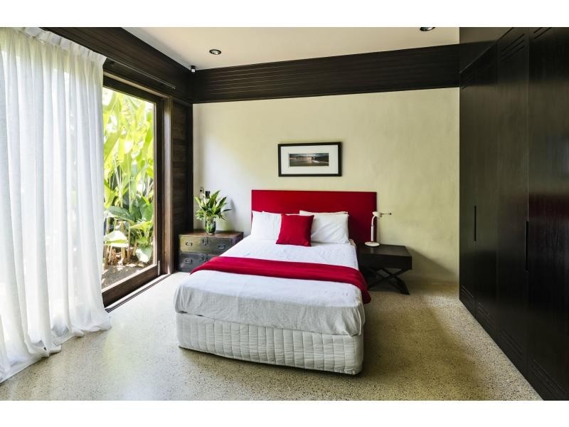 52 COCOS PALM CLOSE , Beachfront Mirage, Port Douglas QLD 4877