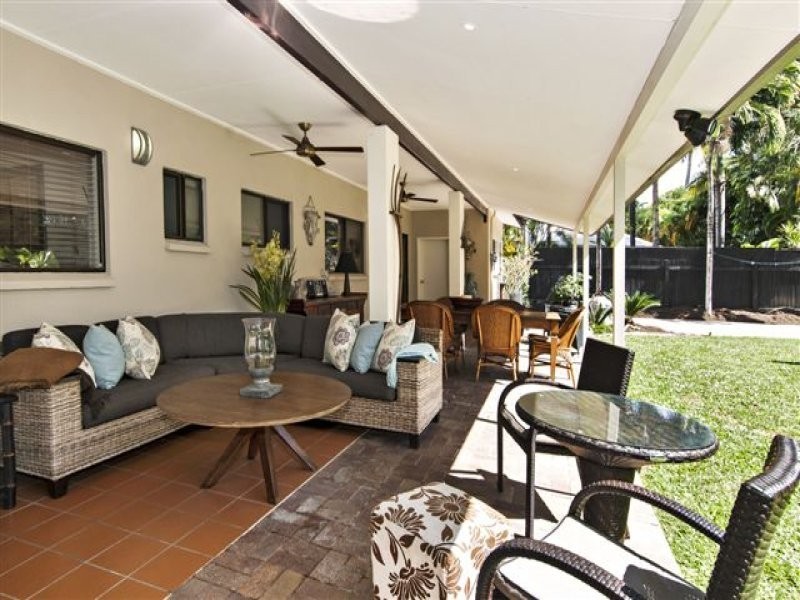 3 Limpet Avenue, Port Douglas QLD 4877