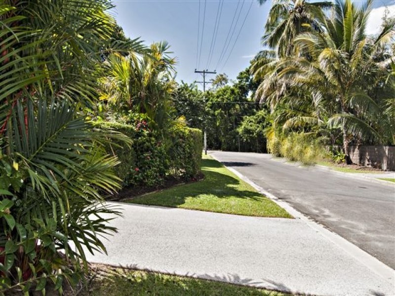 3 Limpet Avenue, Port Douglas QLD 4877