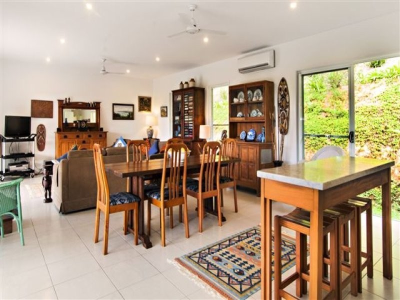 1 Jabeva Close, Miallo QLD 4873