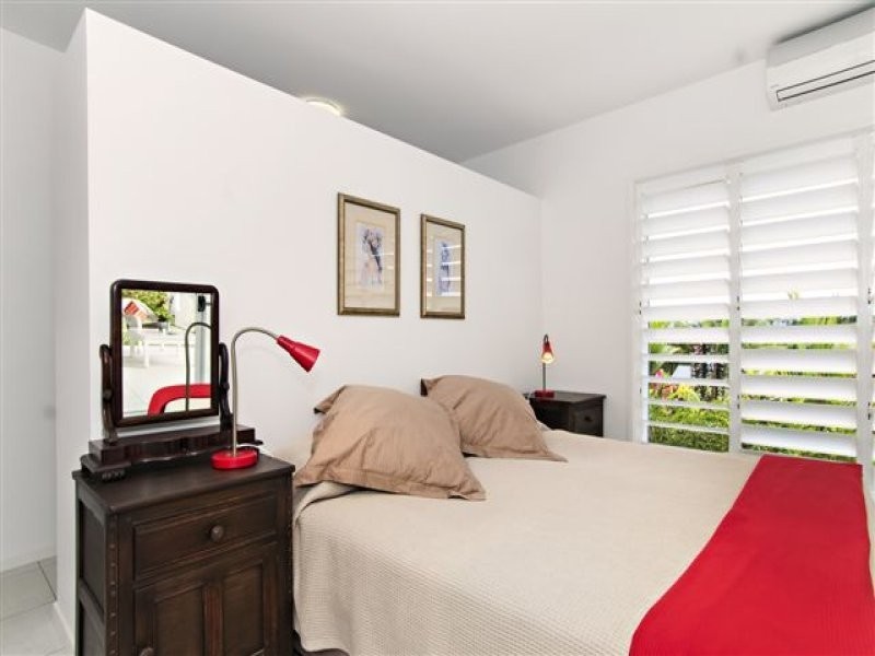 1 Jabeva Close, Miallo QLD 4873