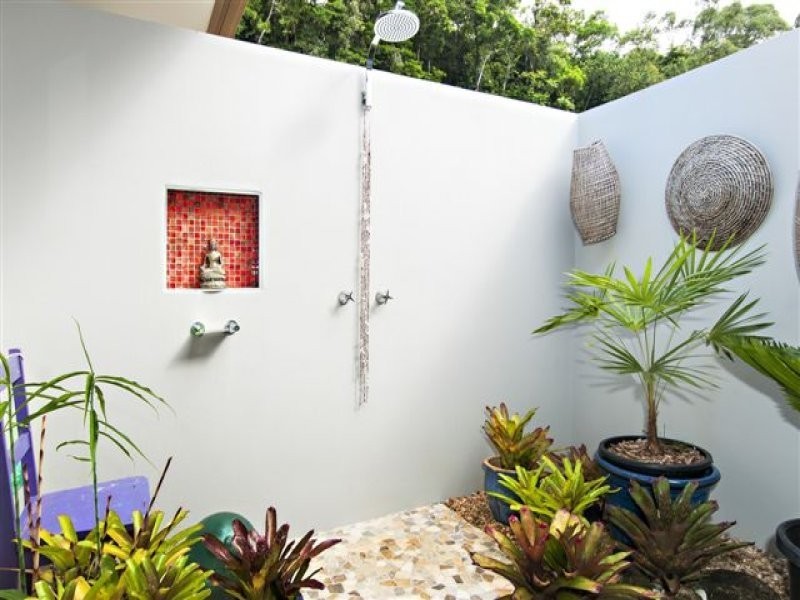 1 Jabeva Close, Miallo QLD 4873