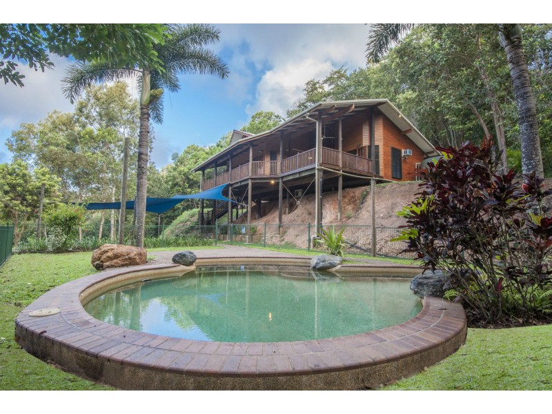 14 Ocean View Road, Killaloe QLD 4877