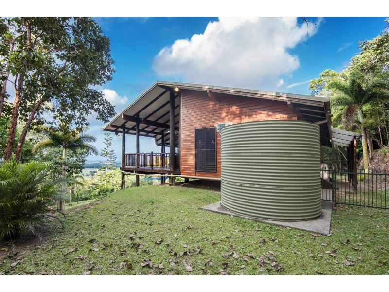 14 Ocean View Road, Killaloe QLD 4877