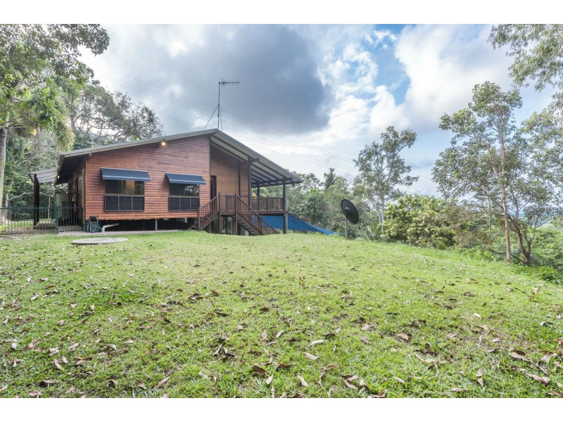 14 Ocean View Road, Killaloe QLD 4877