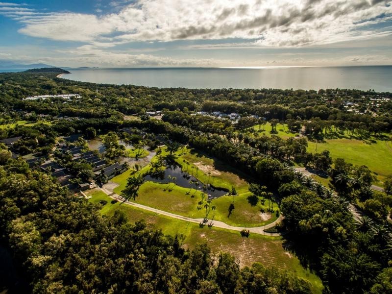 L906 ‘Niramaya’ Bale Drive, Port Douglas QLD 4877