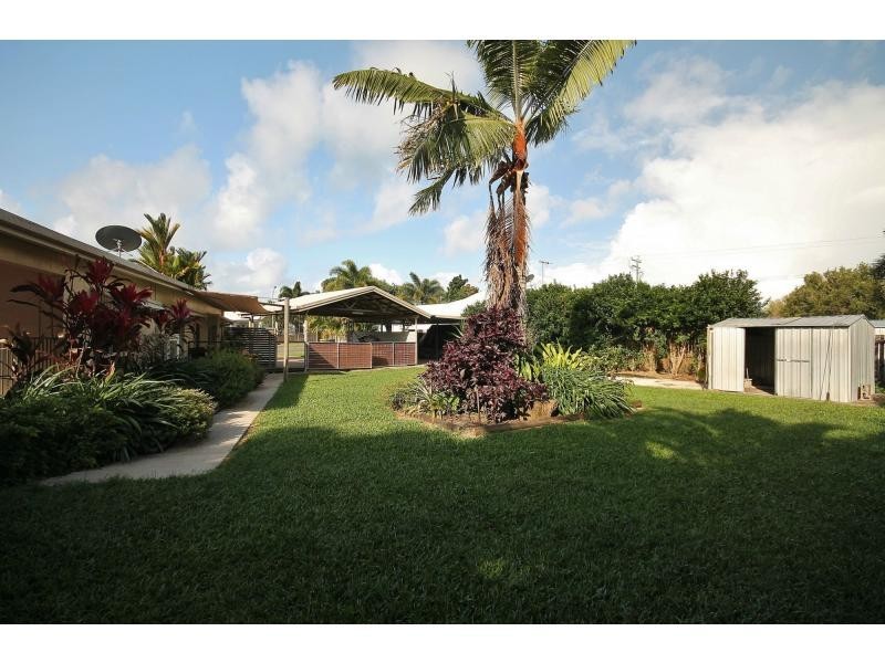 3 Dineen Close, Cooya Beach QLD 4873