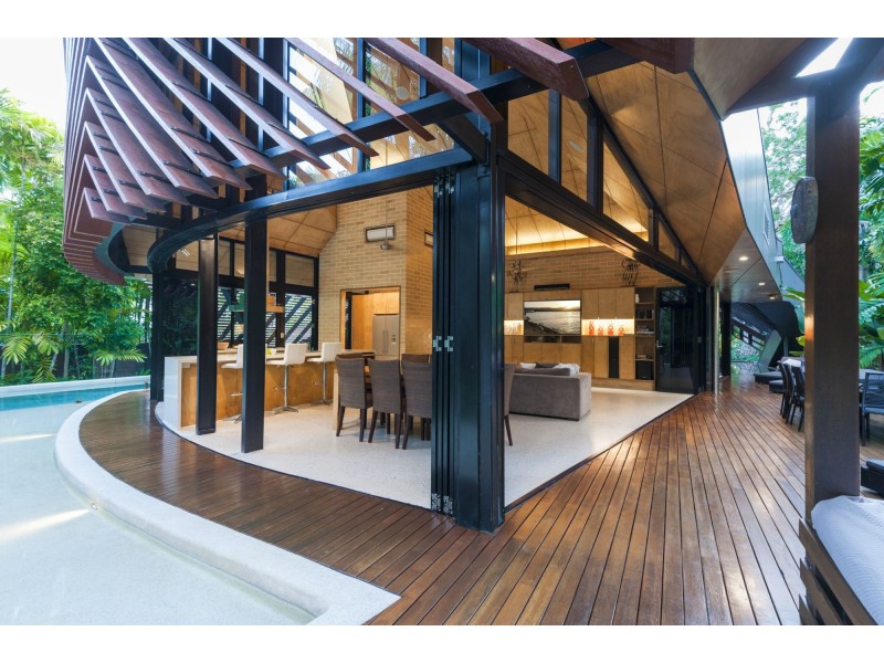 Lot 28 ‘Beachfront Mirage’ Cocos Palms Avenue, Port Douglas QLD 4877