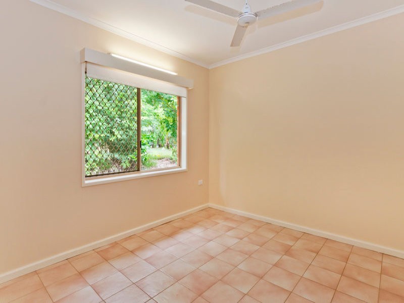 9 Toll Gate Road, Oak Beach QLD 4877