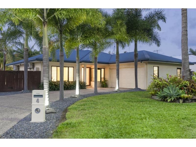 4 Corella Street, Port Douglas QLD 4877