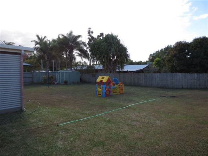 4 Dineen Close, Cooya Beach QLD 4873