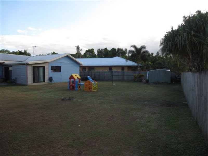 4 Dineen Close, Cooya Beach QLD 4873