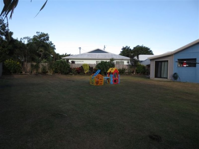 4 Dineen Close, Cooya Beach QLD 4873