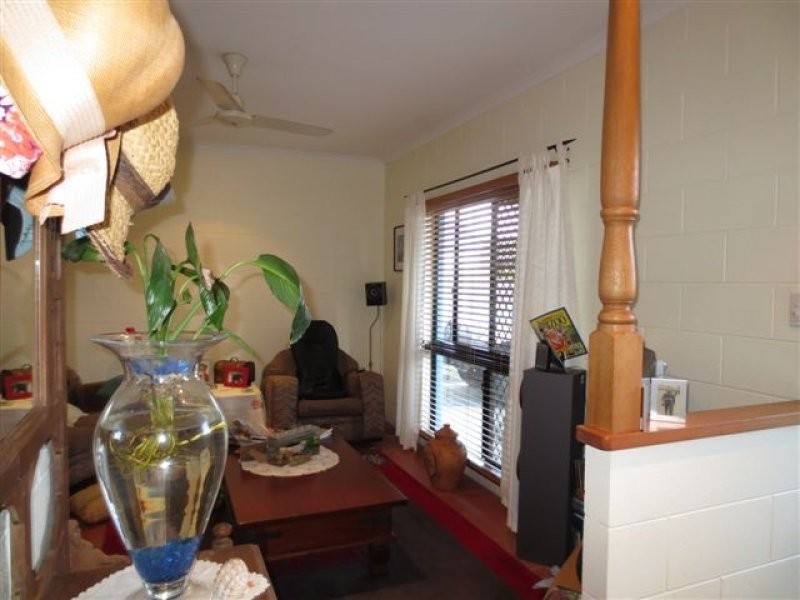 4 Dineen Close, Cooya Beach QLD 4873