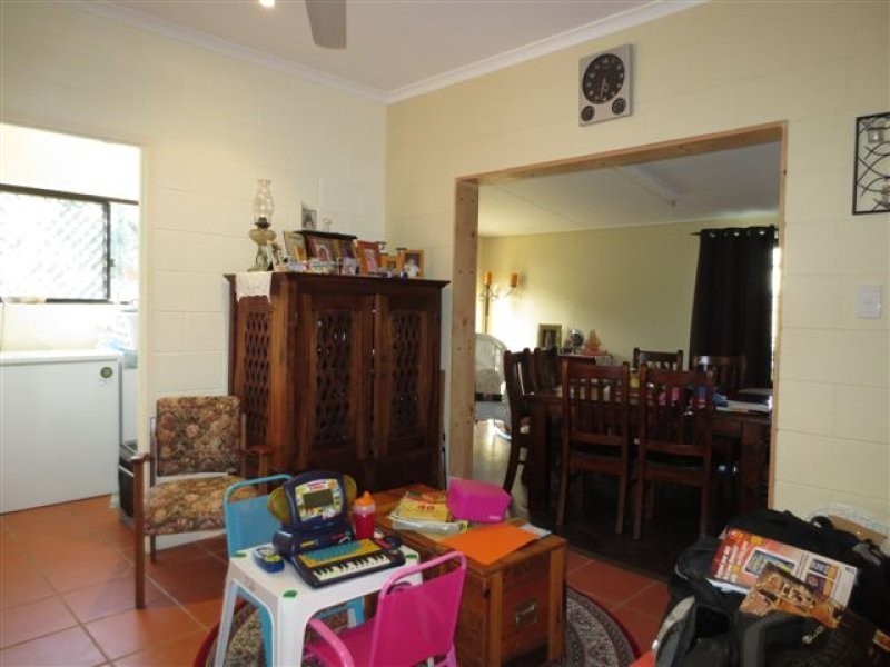 4 Dineen Close, Cooya Beach QLD 4873
