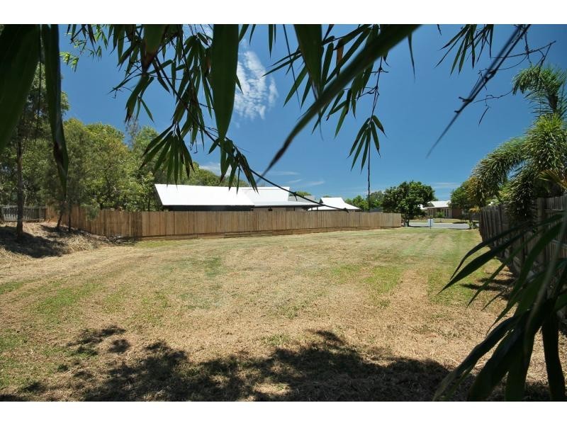 21 Dulku Close, Port Pacific Estate, Port Douglas QLD 4877