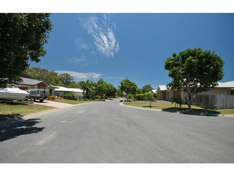 21 Dulku Close, Port Pacific Estate, Port Douglas QLD 4877