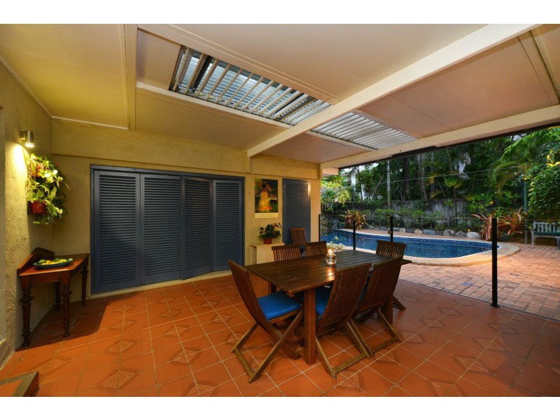 11 Andrews Close, Port Douglas QLD 4877