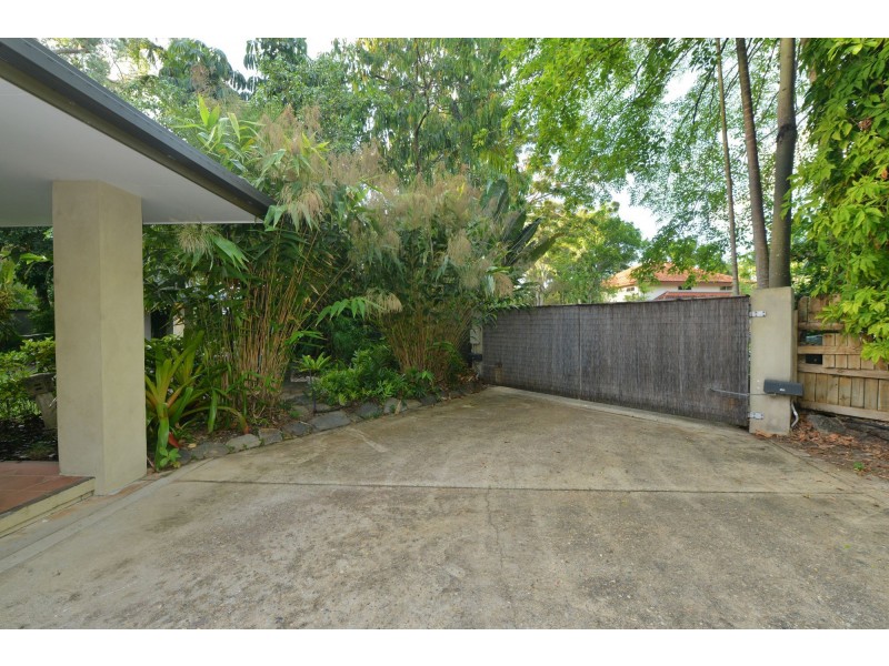 11 Andrews Close, Port Douglas QLD 4877