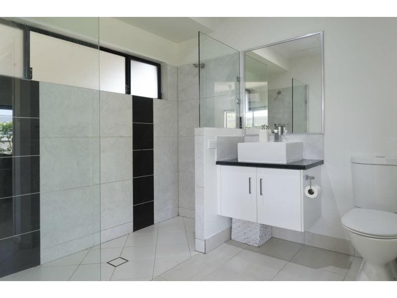 18 Lou Prince Drive, Cooya Beach QLD 4873