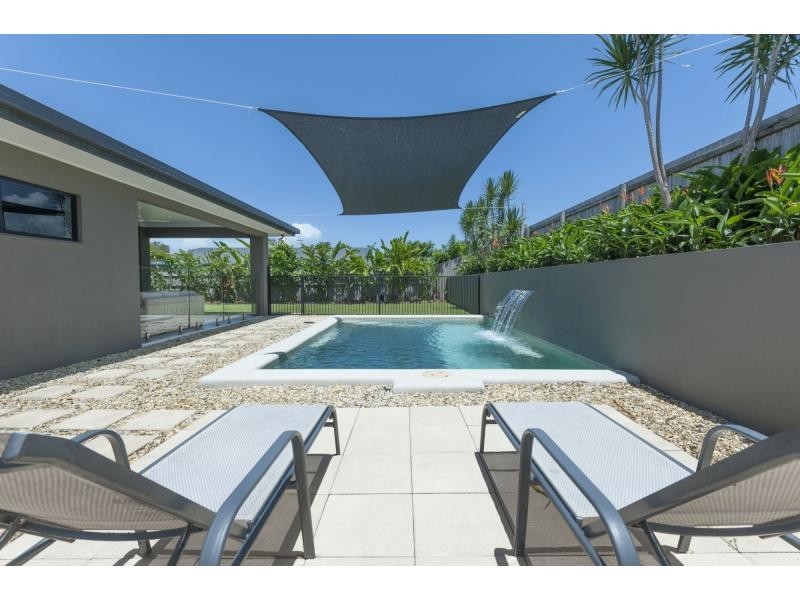 18 Lou Prince Drive, Cooya Beach QLD 4873