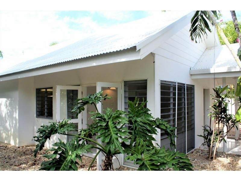 42 Endeavour Street, Port Douglas QLD 4877