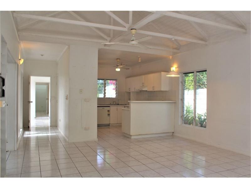 42 Endeavour Street, Port Douglas QLD 4877