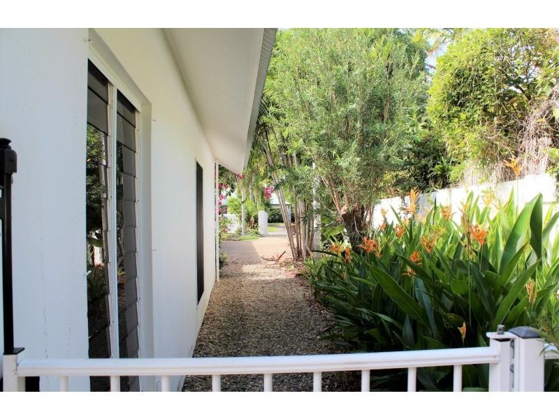 42 Endeavour Street, Port Douglas QLD 4877