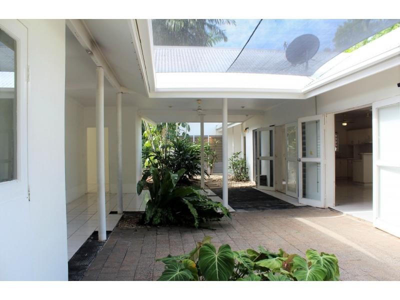 42 Endeavour Street, Port Douglas QLD 4877